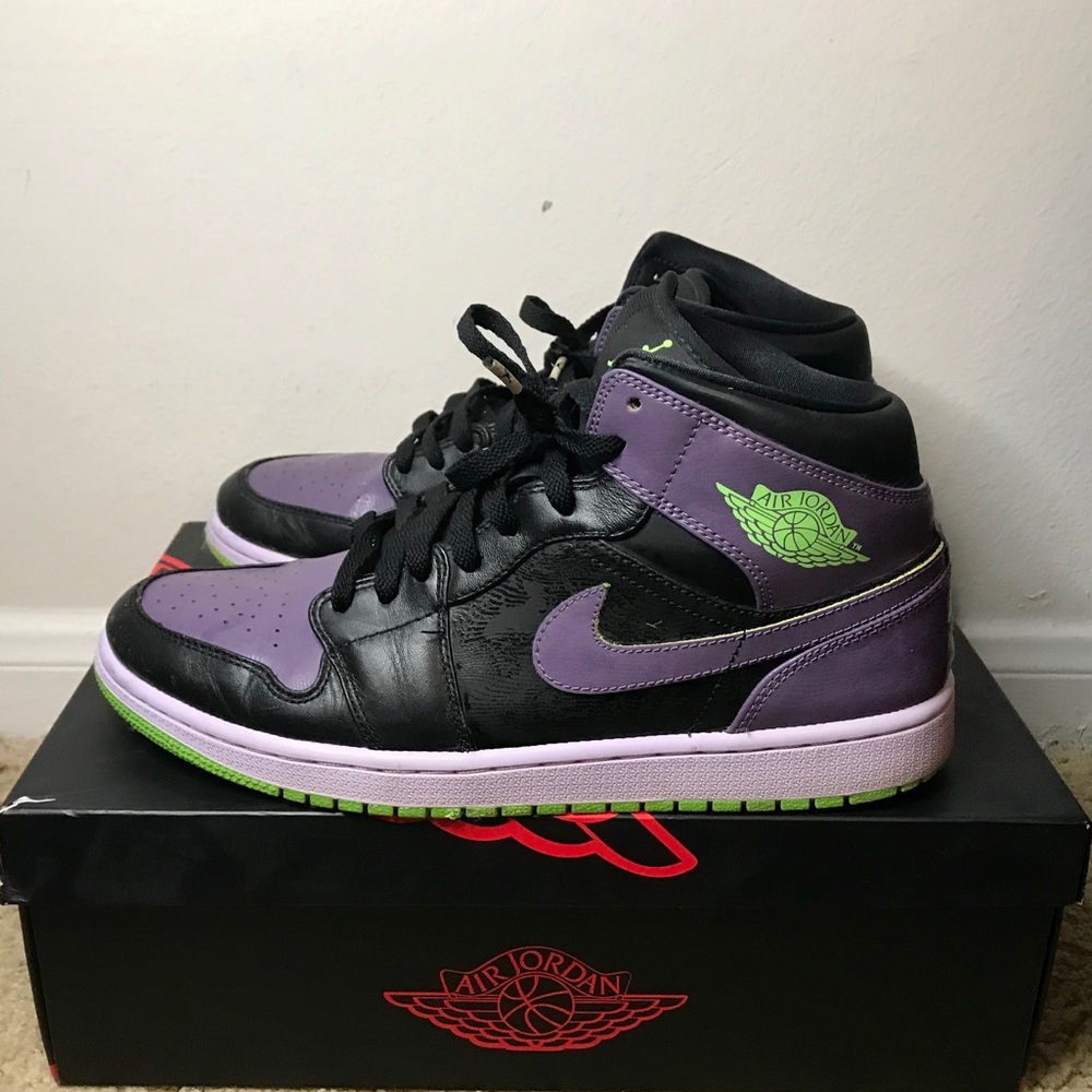 AIR JORDAN 1 RETRO